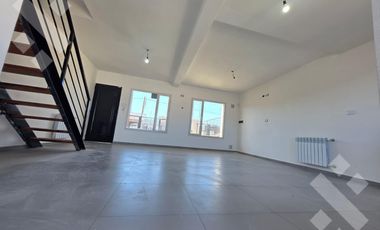 En Venta, Duplex de 2 Dormitorios, Bº  Bella Vista, Plottier