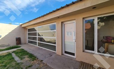 Venta casa 2 dormitorios - Calle Rayen - Barrio Melipal - Neuquen Capital