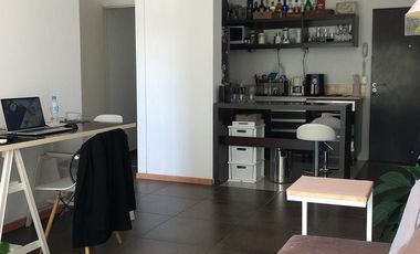 Departamento de 2 ambientes con cochera en  Torre AWWA Olivos