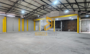 SE ARRIENDA AMPLIA BODEGA. SECTOR RESPALDO AVENIDA BOYACA.MB