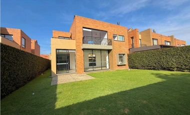 Casa en arriendo Tipo L Hacienda Fontanar