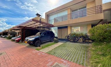 Casa en arriendo Conjunto Bambú Cajicá