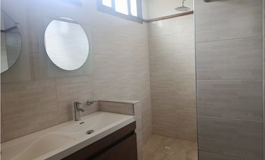 Casa para arriendo,  en Bella Suiza Alta