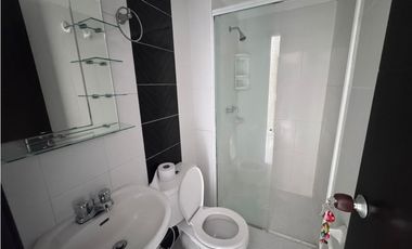 SE ARRIENDA AMPLIO Y HERMOSO APTO EN PROVENZA