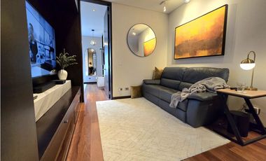 SE ARRIENDA AMOBLADO APARTAMENTO EN LA CABRERA