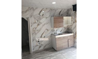 SE RENTA LOCAL COMERCIAL EN MANRIQUE CENTRAL