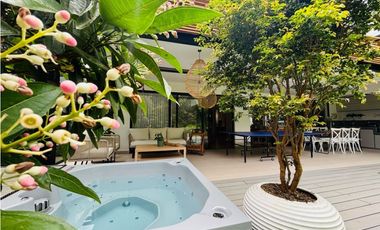 Casa en unidad cerrada en el retiro sector la María.