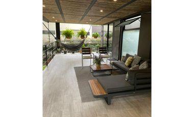 SE VENDE LUJOSA CASA CAMPESTRE - VA ARMENIA/CIRCASIA