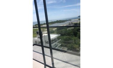 Apartamento con hermosa vista en pozos colorados salinas 005R