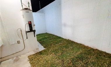 CASA DE ESQUINA EN VENTA EN ZAKIA EL MARQUES QUERETARO GIH