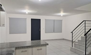 CASA DE ESQUINA EN VENTA EN ZAKIA EL MARQUES QUERETARO GIH