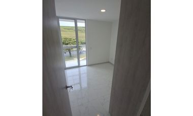 VENDO APARTAMENTO CERCA A UNICENTRO
