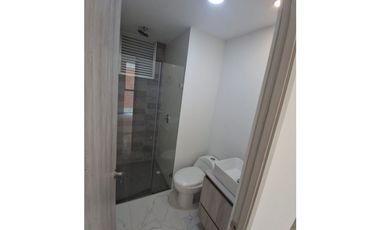 VENDO APARTAMENTO CERCA A UNICENTRO