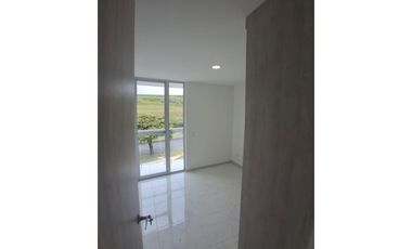 VENDO APARTAMENTO CERCA A UNICENTRO