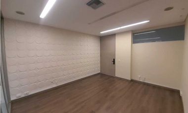 Alquiler oficina Poblado Milla de  Oro 9780435 DL