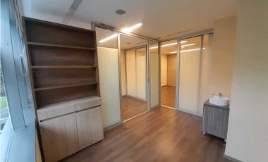 Alquiler oficina Poblado Milla de  Oro 9780435 DL