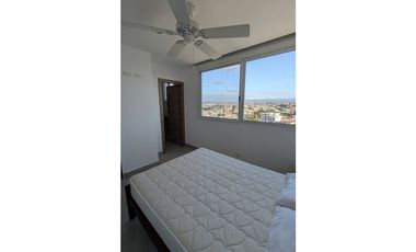 En renta departamento con vista al mar en Manta