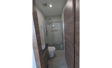 En renta departamento con vista al mar en Manta