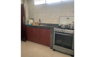 VENTA DE DEPARTAMENTO EN AV. VICENTE TRUJILLO SUR DE GUAYQUIL