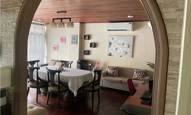 VENTA DE DEPARTAMENTO EN AV. VICENTE TRUJILLO SUR DE GUAYQUIL