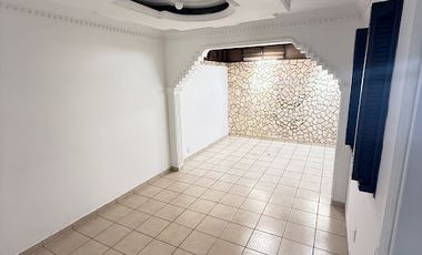 CASA CONJUNTO VISTA CAMPESTRE APARTAMENTO EN VENTA  3 HABITACIONES + SERVICIO CASA DE DOS NIVELES MAS ALTILLO   190m2 FLORIDABLANCA  AT