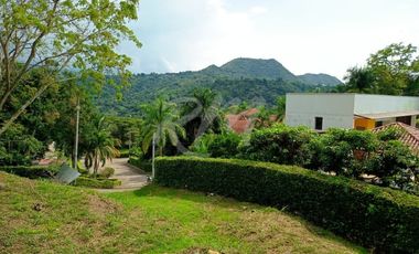 Venta Casa Anapoima Conjunto Cerrado en Obra Gris