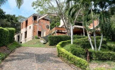 Venta Casa Anapoima Conjunto Cerrado en Obra Gris