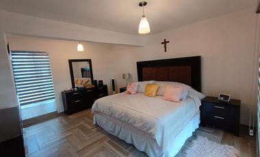 Casa en condominio en Paseos del Bosque, 3 recámaras y 2 estacionamientos