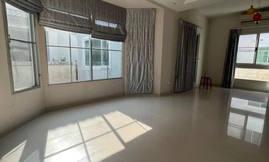 Pruklada Bangna For Sale