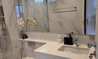 4 Bedroom Villa for sale in Phra Khanong Nuea, Bangkok