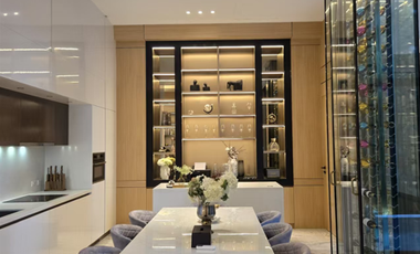 4 Bedroom Villa for sale in Phra Khanong Nuea, Bangkok