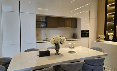 4 Bedroom Villa for sale in Phra Khanong Nuea, Bangkok