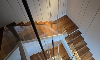 4 Bedroom Villa for sale in Phra Khanong Nuea, Bangkok