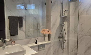 4 Bedroom Villa for sale in Phra Khanong Nuea, Bangkok