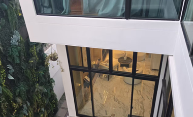 4 Bedroom Villa for sale in Phra Khanong Nuea, Bangkok