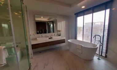 4 Bedroom Villa for sale at HyLuxe Maerim