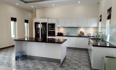 3 Bedroom Villa for Rent at Palm Villas
