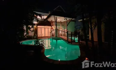 Lanna style pool villa with garden