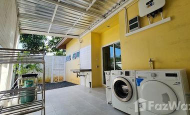 Lanna style pool villa with garden