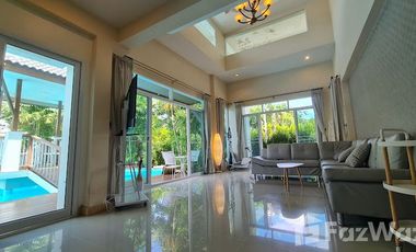Lanna style pool villa with garden