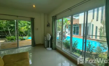 Lanna style pool villa with garden