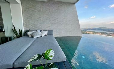 Newly Renovated, 2 Bedrooms Pool Villa with Sea View