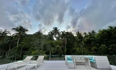 Newly Renovated, 2 Bedrooms Pool Villa with Sea View