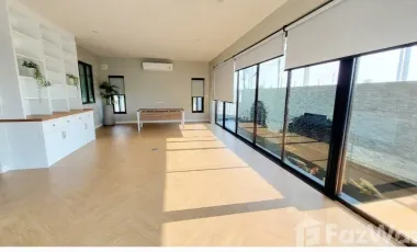 Investment Opportunity! House for Sale with Tenant – High Re