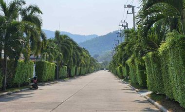 Spacious 5-Bedroom Villa for rent at Palm Villas, Cha-am