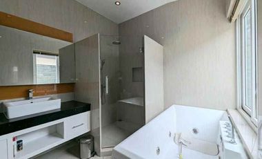 Spacious 5-Bedroom Villa for rent at Palm Villas, Cha-am