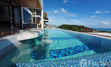 Spacious 4 Bedroom Seaview Villa