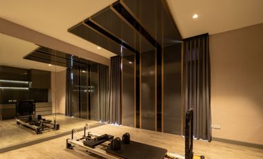 12 Bedroom Villa for sale in Hua Mak, Bangkok