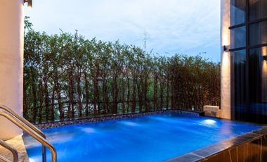 12 Bedroom Villa for sale in Hua Mak, Bangkok