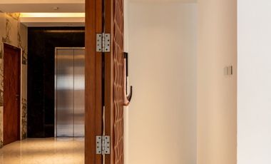 12 Bedroom Villa for sale in Hua Mak, Bangkok